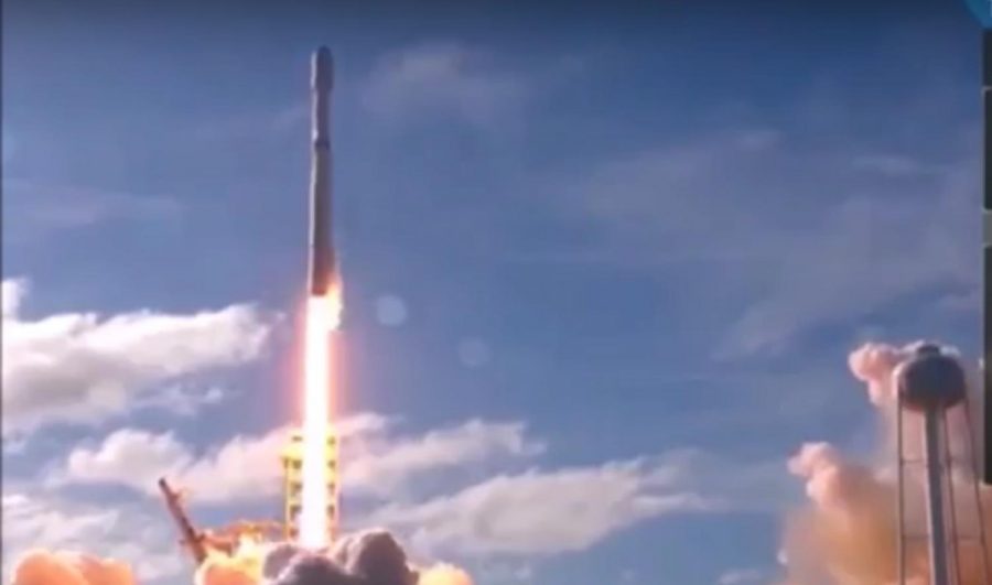 SpaceX+launch+promises+fruitful+ventures