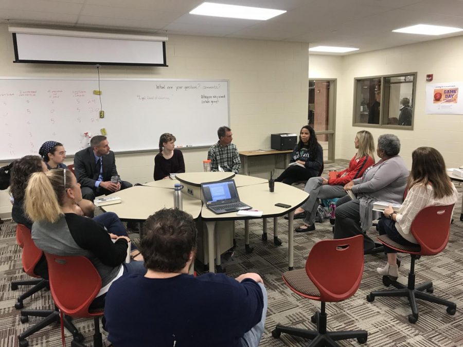 Gathered around a large table on Thursday, September 27 in H136, the members of the book club including a mixture of staff and students, discuss their interpretations of The Hate U Give, and let discussions of race take center stage.
