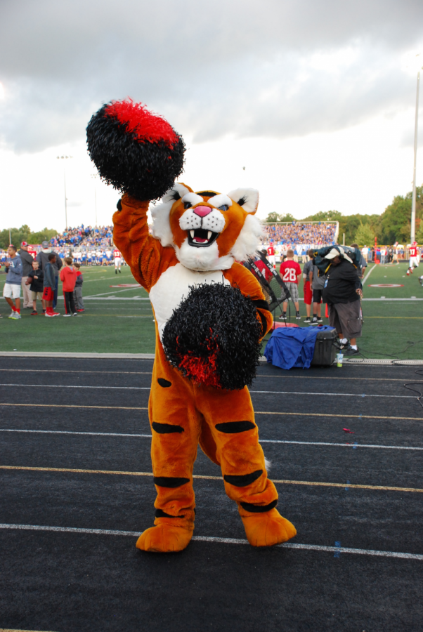 The school mascot of 2015-16 cheers on the crowds at the Mudsock game, which typically kicks off the countdown to Homecoming. 