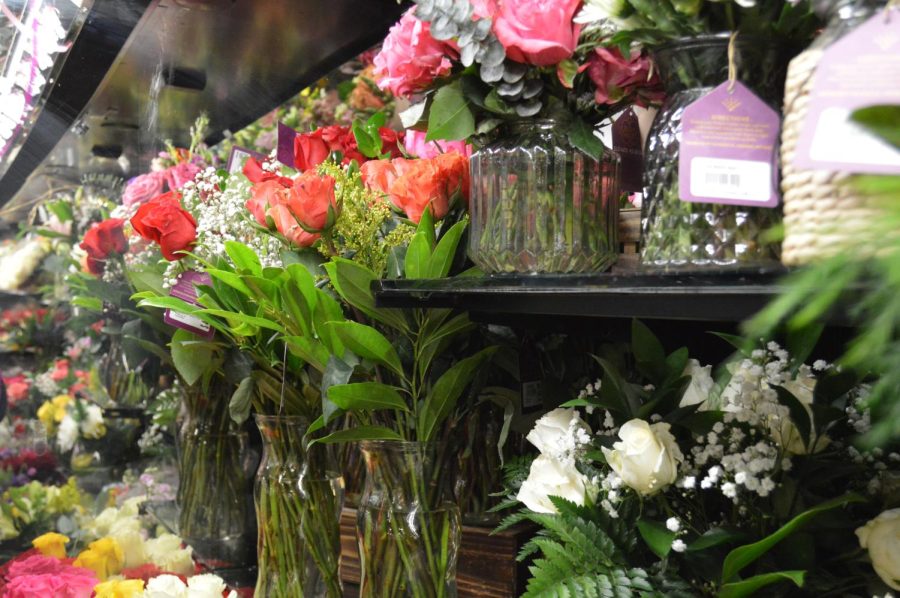 Multiple+floral+vase+arrangements+in+the+flower+section+of+Kroger.