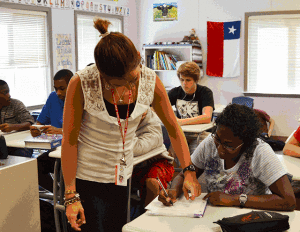 English teacher Gross teaches students on Aug 4. Photo taken by Regan Nitz